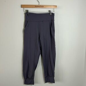 LULULEMON Align Jogger Crop 23 inch Titanium Grey Yoga Stretch Pockets Sz 4
